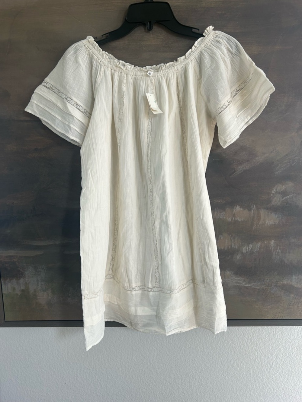 Aerie Cream Off-Shoulder